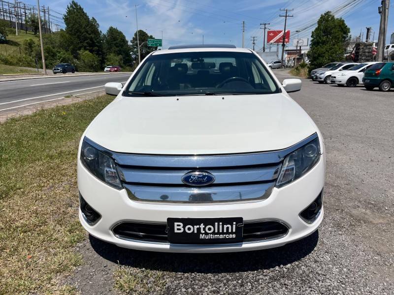 FORD - FUSION - 2011/2012 - Branca - R$ 49.900,00