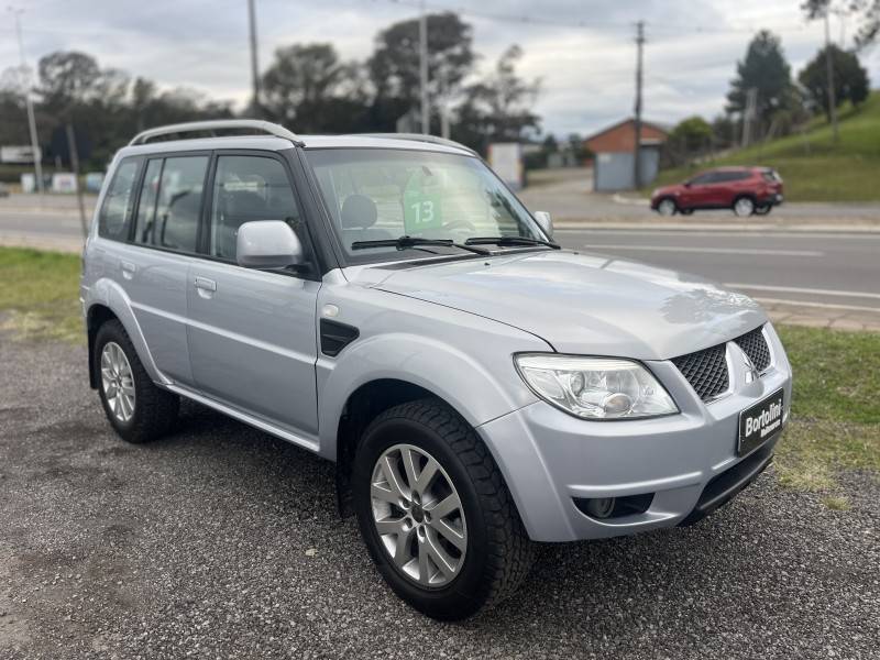 MITSUBISHI - PAJERO TR4 - 2012/2013 - Prata - R$ 65.900,00