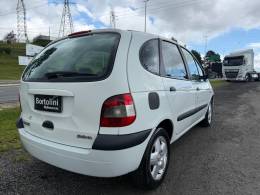 RENAULT - SCÉNIC - 2001/2001 - Branca - R$ 14.900,00