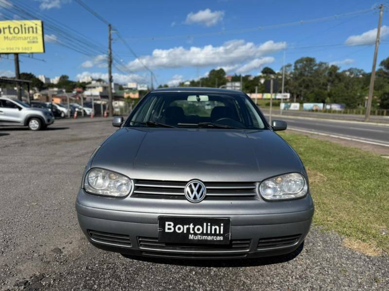 VOLKSWAGEN - GOLF - 2004/2004 - Cinza - R$ 29.900,00