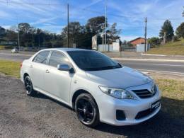 TOYOTA - COROLLA - 2011/2012 - Prata - R$ 61.900,00