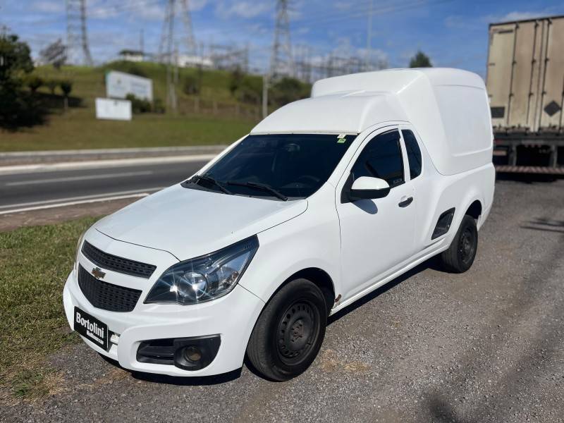 CHEVROLET - MONTANA - 2013/2013 - Branca - R$ 34.900,00