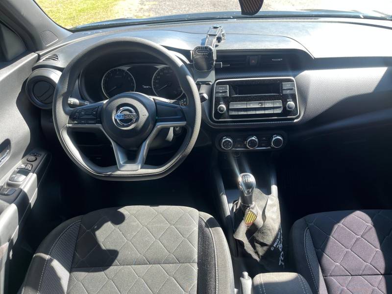 NISSAN - KICKS - 2018/2019 - Preta - R$ 80.000,00