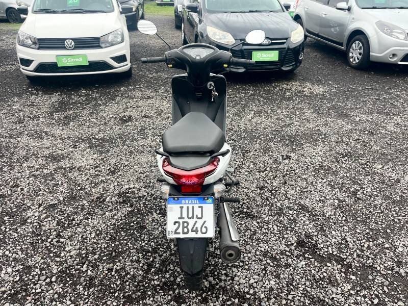 HONDA - BIZ 125 - 2013/2013 - Branca - R$ 13.000,00
