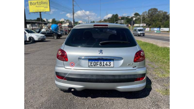 PEUGEOT - 207 - 2011/2011 - Prata - R$ 22.900,00