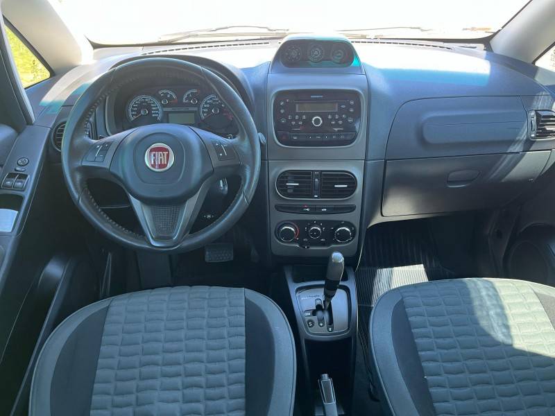 FIAT - IDEA - 2015/2015 - Vermelha - R$ 41.900,00