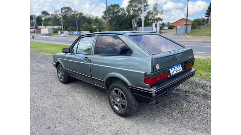 VOLKSWAGEN - GOL - 1992/1993 - Cinza - R$ 8.500,00