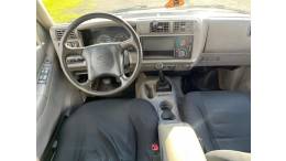 CHEVROLET - S10 - 1997/1997 - Branca - R$ 27.900,00