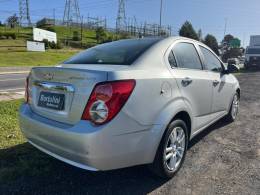 CHEVROLET - SONIC - 2012/2013 - Prata - Sob Consulta