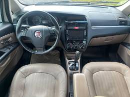FIAT - LINEA - 2013/2014 - Branca - R$ 35.900,00