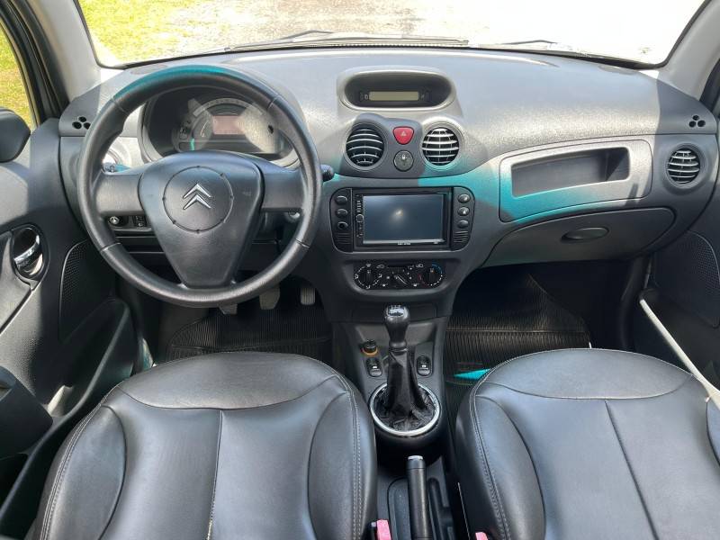 CITROËN - C3 - 2005/2005 - Prata - R$ 18.900,00