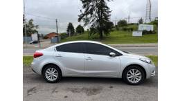 KIA MOTORS - CERATO - 2014/2015 - Prata - R$ 66.900,00