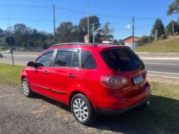 VOLKSWAGEN - SPACEFOX - 2007/2008 - Vermelha - R$ 32.900,00