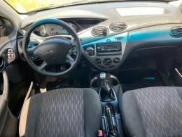 FORD - FOCUS - 2006/2006 - Preta - R$ 21.900,00