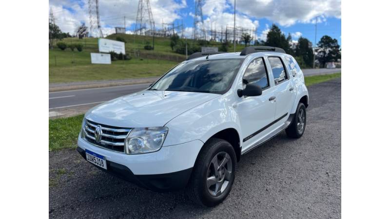 RENAULT - DUSTER - 2013/2014 - Branca - R$ 49.900,00