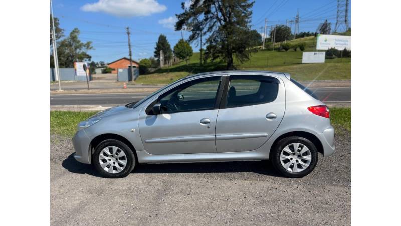 PEUGEOT - 207 - 2011/2011 - Prata - R$ 22.900,00