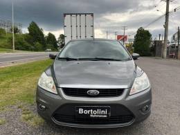 FORD - FOCUS - 2012/2013 - Cinza - R$ 44.900,00
