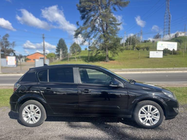 CHEVROLET - VECTRA - 2009/2010 - Preta - R$ 36.900,00