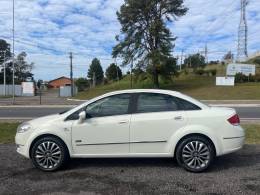 FIAT - LINEA - 2013/2014 - Branca - R$ 35.900,00
