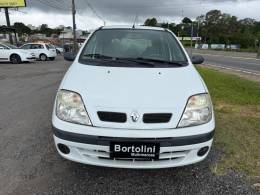 RENAULT - SCÉNIC - 2001/2001 - Branca - R$ 14.900,00