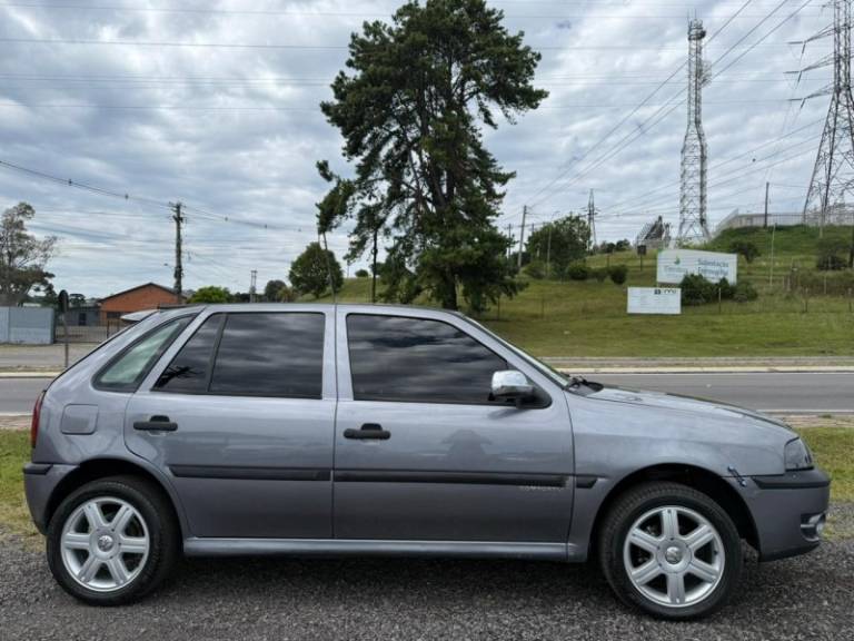 VOLKSWAGEN - GOL - 2004/2004 - Cinza - R$ 23.900,00