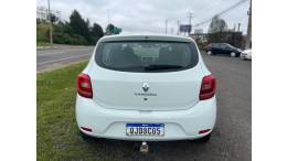 RENAULT - SANDERO - 2018/2019 - Branca - R$ 39.900,00