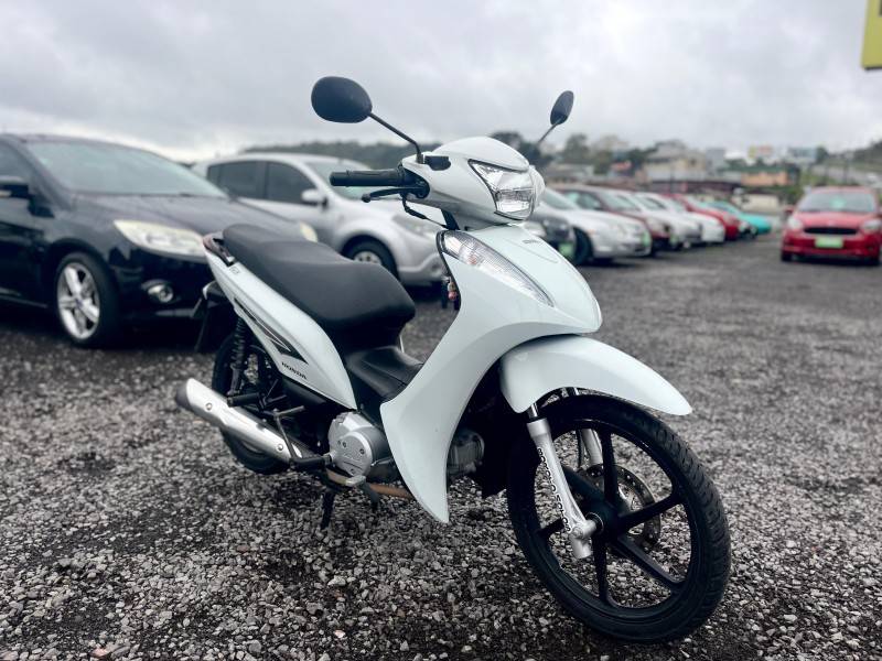HONDA - BIZ 125 - 2013/2013 - Branca - R$ 13.000,00