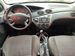 FORD - FOCUS - 2007/2007 - Prata - R$ 22.900,00