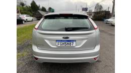 FORD - FOCUS - 2012/2013 - Prata - R$ 39.900,00