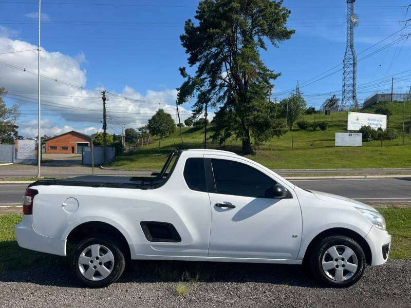 CHEVROLET - MONTANA - 2011/2012 - Branca - R$ 39.900,00