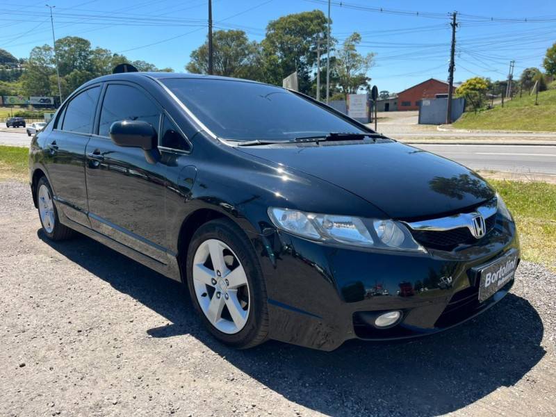 HONDA - CIVIC - 2008/2008 - Preta - R$ 46.900,00