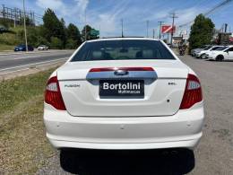 FORD - FUSION - 2011/2012 - Branca - R$ 49.900,00