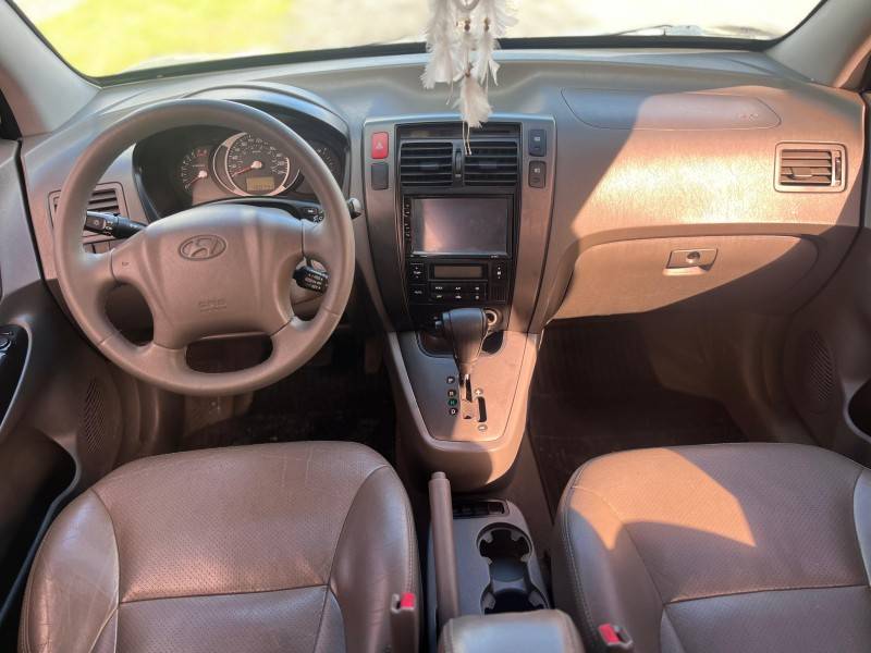 HYUNDAI - TUCSON - 2011/2012 - Prata - R$ 42.900,00