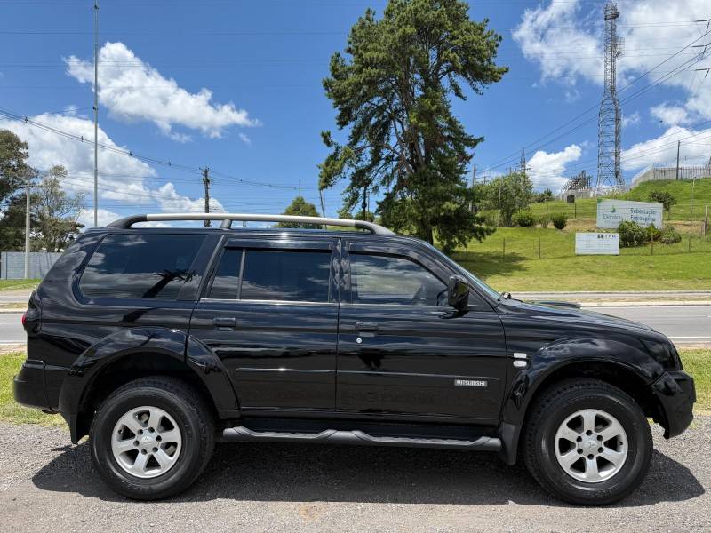 MITSUBISHI - PAJERO SPORT - 2008/2008 - Preta - R$ 57.900,00