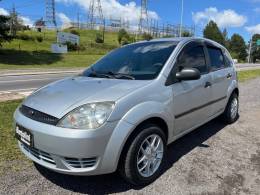 FORD - FIESTA - 2004/2005 - Prata - R$ 19.900,00