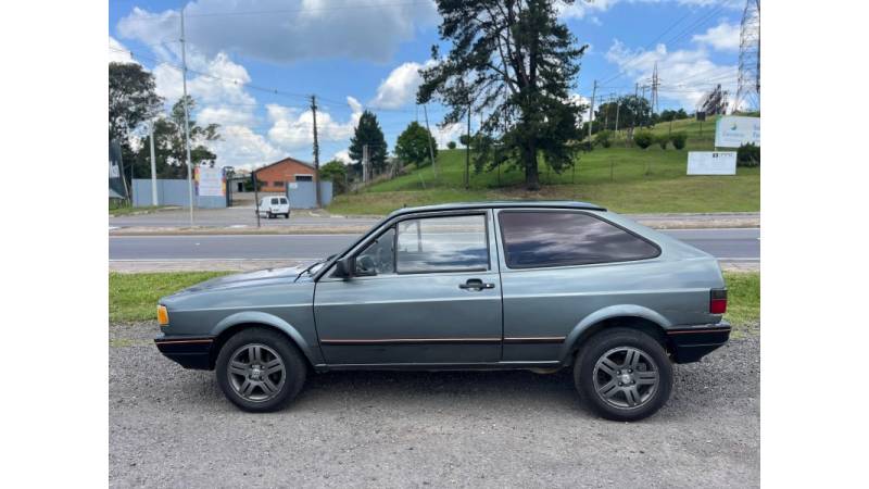 VOLKSWAGEN - GOL - 1992/1993 - Cinza - R$ 8.500,00