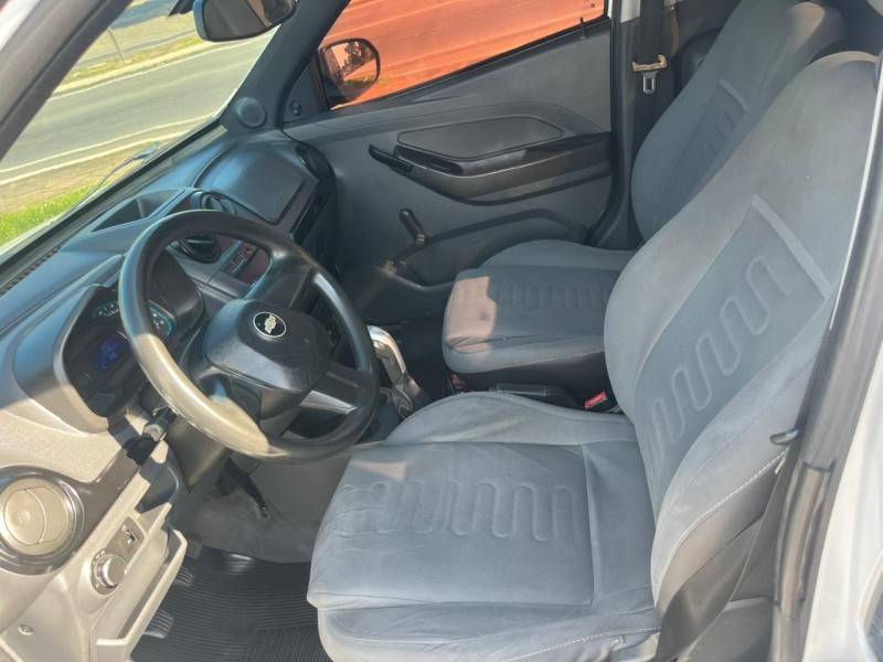 CHEVROLET - MONTANA - 2011/2012 - Branca - R$ 39.900,00