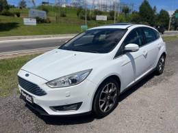 FORD - FOCUS - 2016/2016 - Branca - R$ 67.900,00