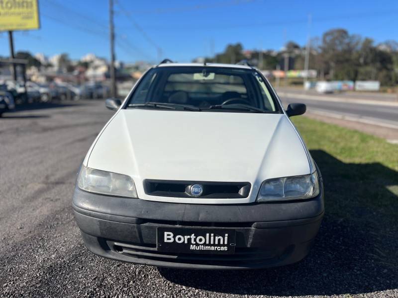 FIAT - STRADA - 2005/2006 - Branca - R$ 27.900,00