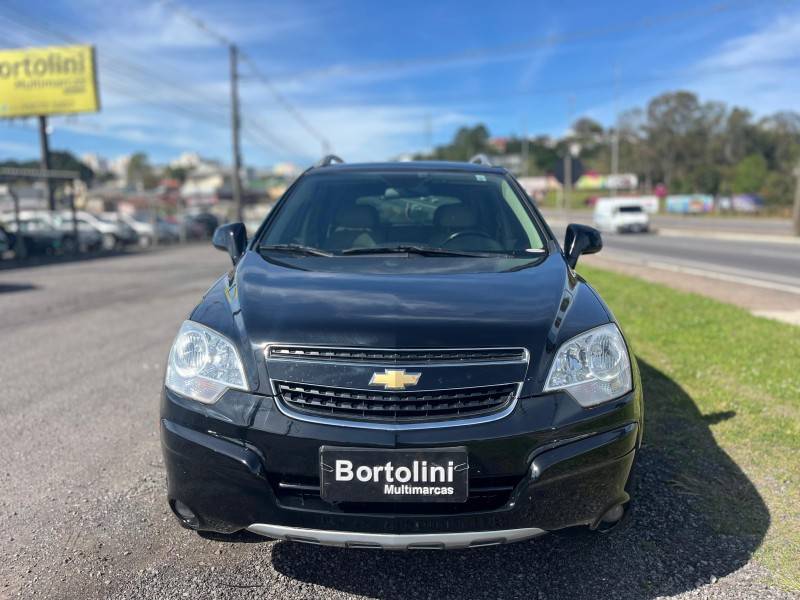 CHEVROLET - CAPTIVA - 2010/2010 - Preta - R$ 35.900,00