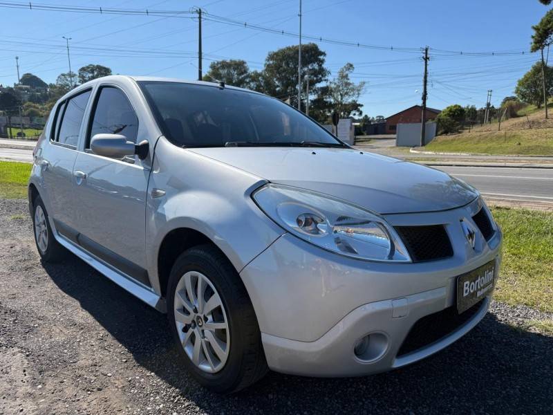 RENAULT - SANDERO - 2009/2009 - Prata - R$ 28.900,00