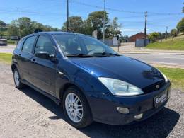 FORD - FOCUS - 2001/2001 - Azul - R$ 18.000,00