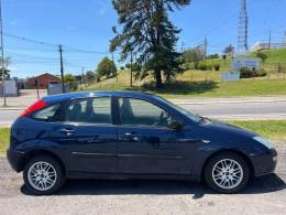 FORD - FOCUS - 2001/2001 - Azul - R$ 18.000,00