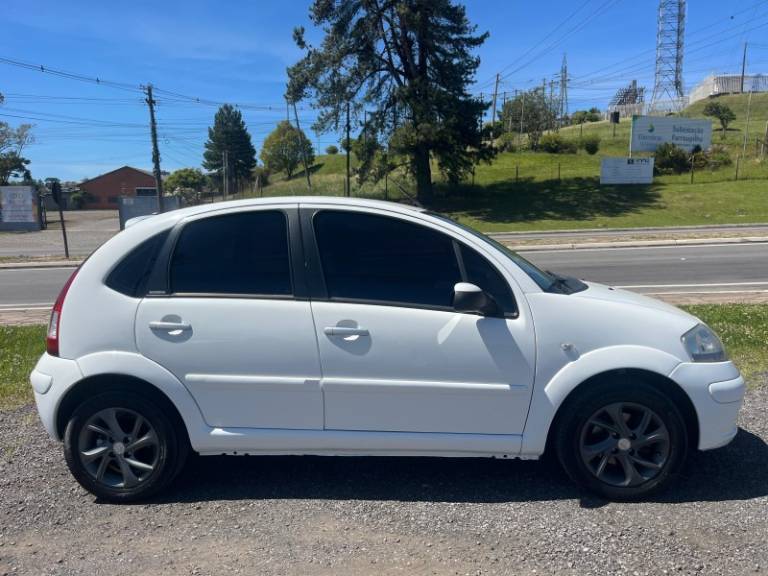 CITROËN - C3 - 2008/2008 - Prata - R$ 23.500,00