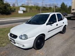 CHEVROLET - CLASSIC - 2004/2005 - Branca - R$ 17.900,00