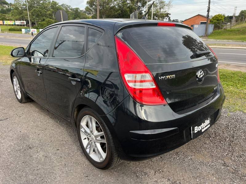 HYUNDAI - I30 - 2009/2010 - Preta - R$ 44.900,00
