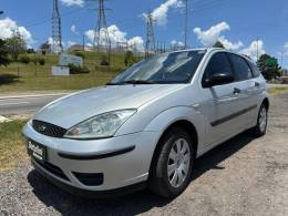 FORD - FOCUS - 2007/2008 - Prata - R$ 24.900,00