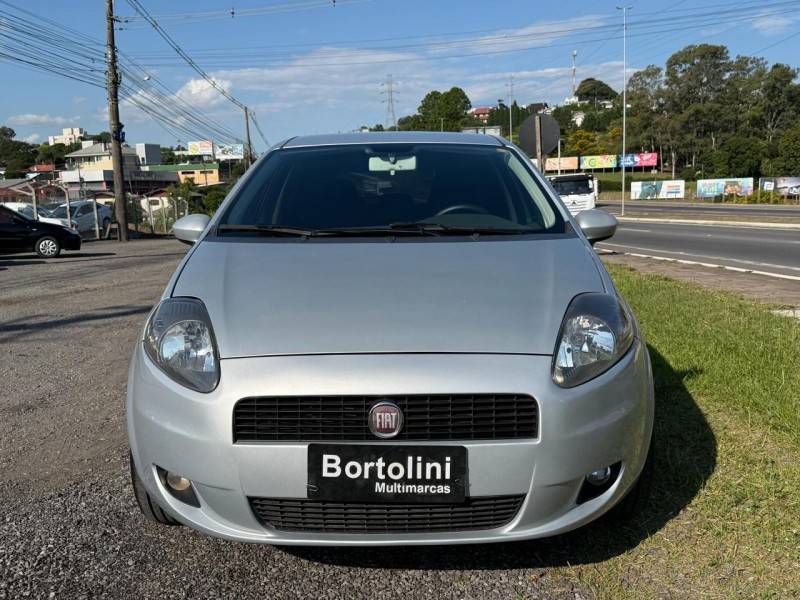 FIAT - PUNTO - 2011/2011 - Prata - R$ 35.900,00