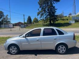 CHEVROLET - CORSA - 2007/2008 - Prata - R$ 27.900,00