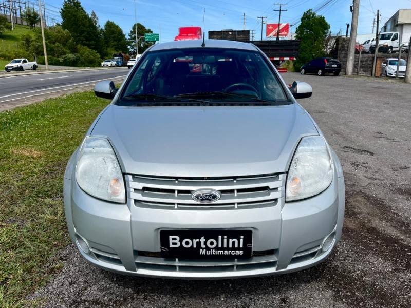 FORD - KA - 2009/2009 - Prata - R$ 21.900,00
